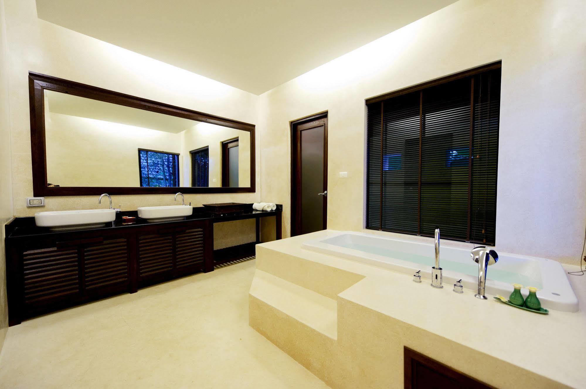 Chiangmai Highlands Golf And Spa Resort Mae On Ngoại thất bức ảnh