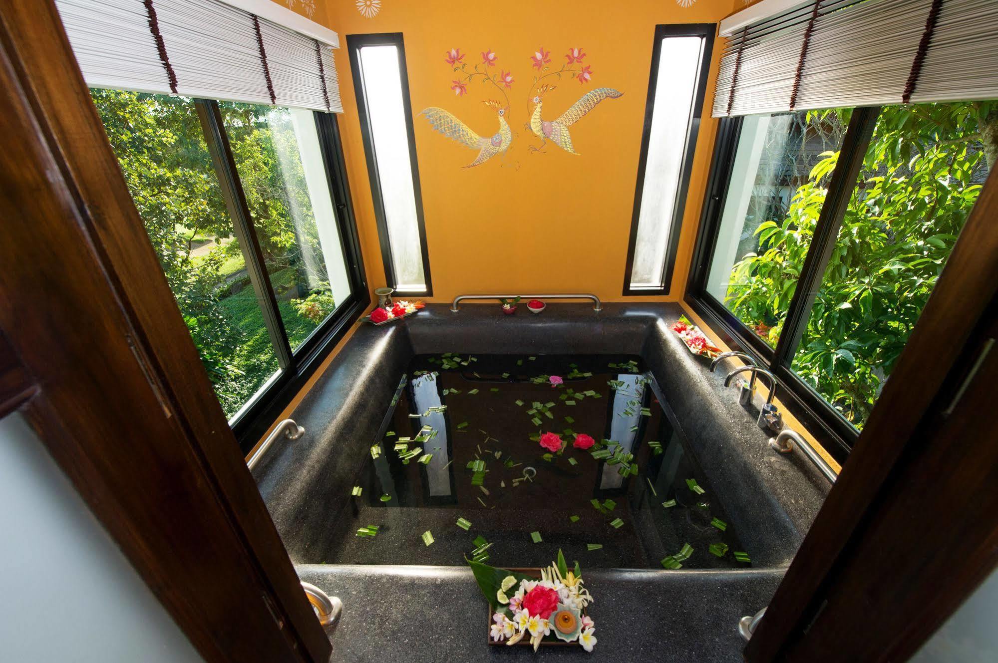 Chiangmai Highlands Golf And Spa Resort Mae On Ngoại thất bức ảnh